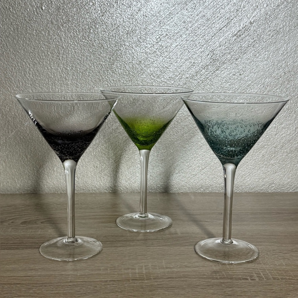Set of 3 Martini Cocktail Glasses w/Bubbles Multicolor